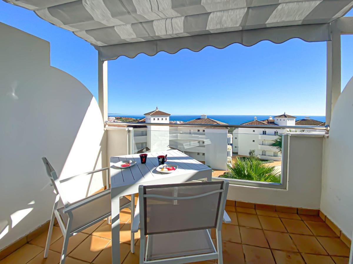 Endless Summer Apartamento De Vacaciones Манилва Экстерьер фото