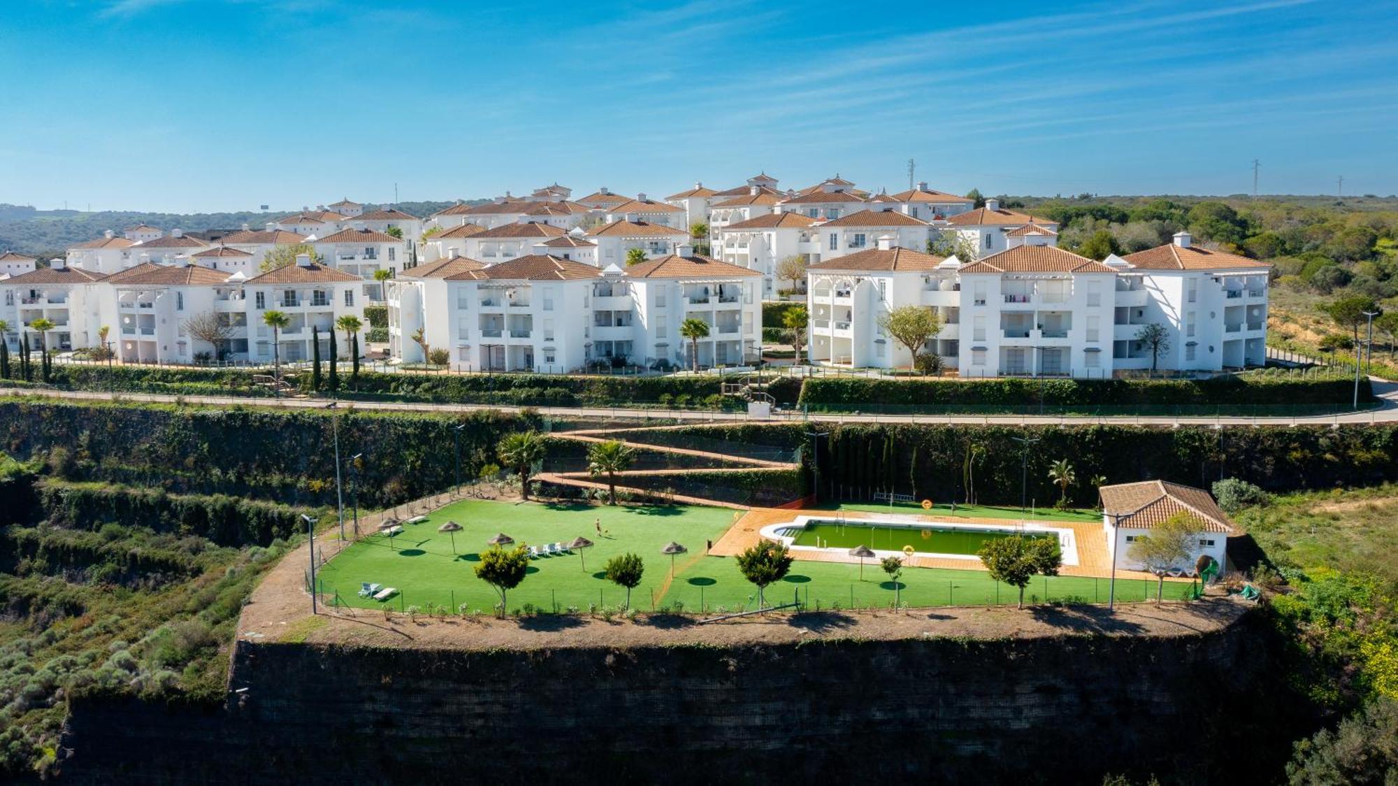 Endless Summer Apartamento De Vacaciones Манилва Экстерьер фото